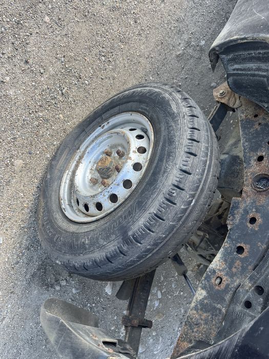 piese mitsubishi l200 capota far bara grup cutie jante punte