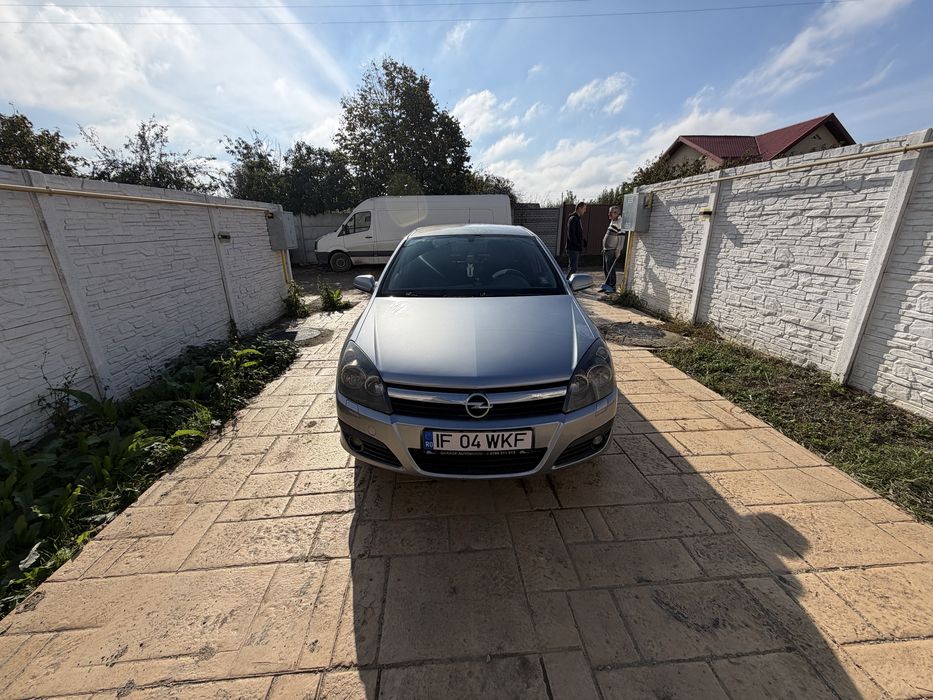 Vând Opel Astra 0.9