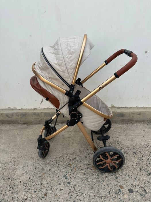 Продам коляску Teknum