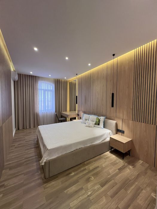 Жк Казахстан! Сдаётся новая 3- ком квартира срочно! Реальное фото!