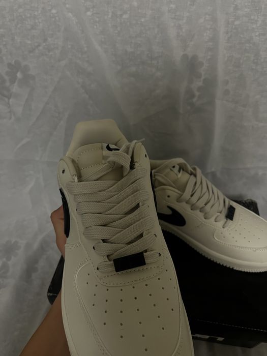 Air force 1 & ambush