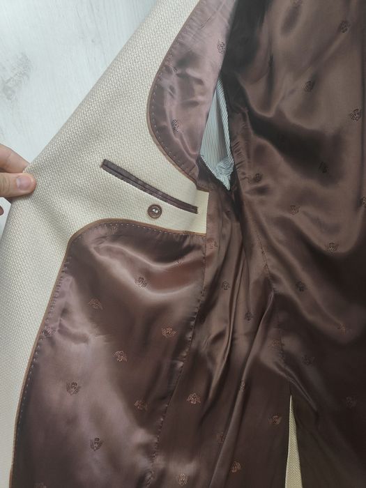 срочно пиджак сатылады