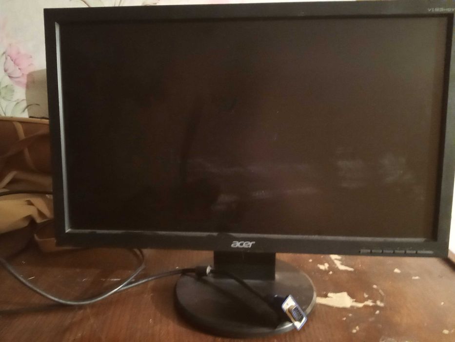 Мониторы разные б/у