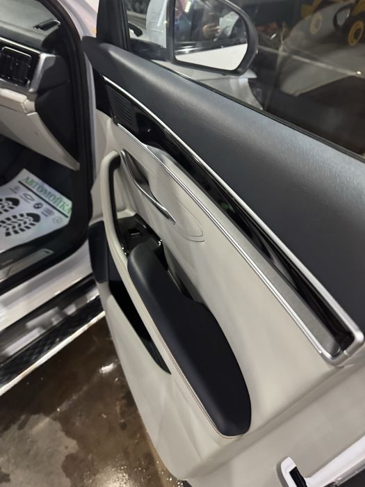 BYD song plus. Dm-i гибрид 2023 года 2- позитция