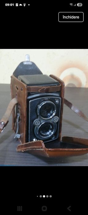Aparat foto vintage Rolleiflex Twin Lens Reflex
