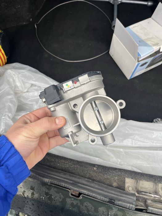 Дроссельные заслонка