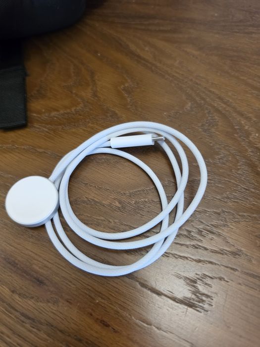 Apple Watch USB-C зарядно