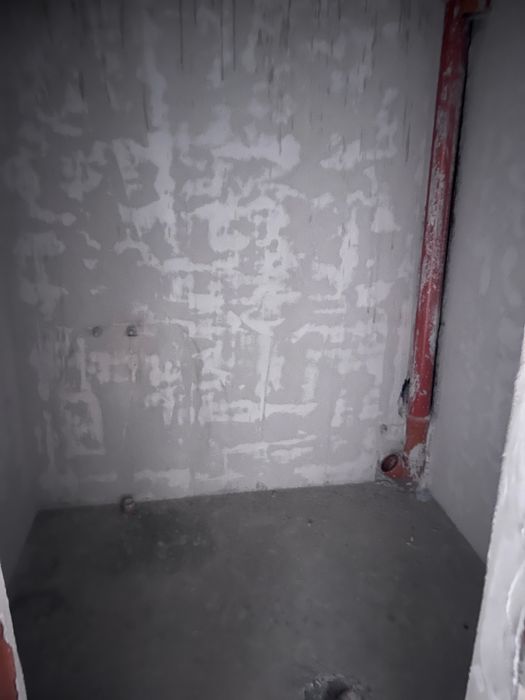 Продава се Двустаен апартамент в Кърджали, Възрожденци - 70 кв.м за 1429 €/кв.м - Снимка #1