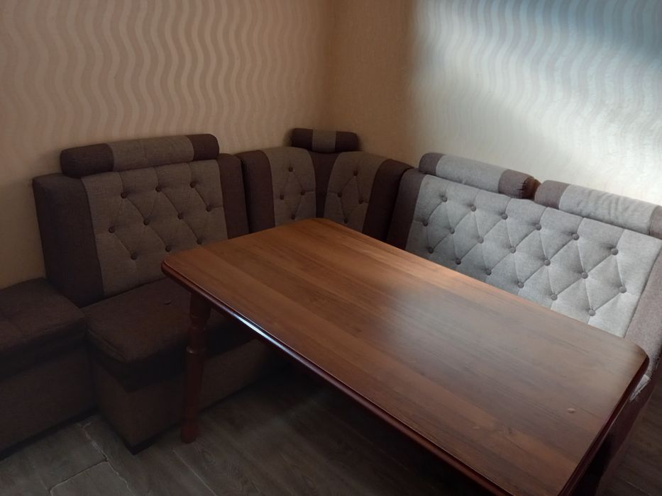 Продается уголок