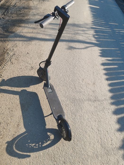 Trotineta electrica 30km/h