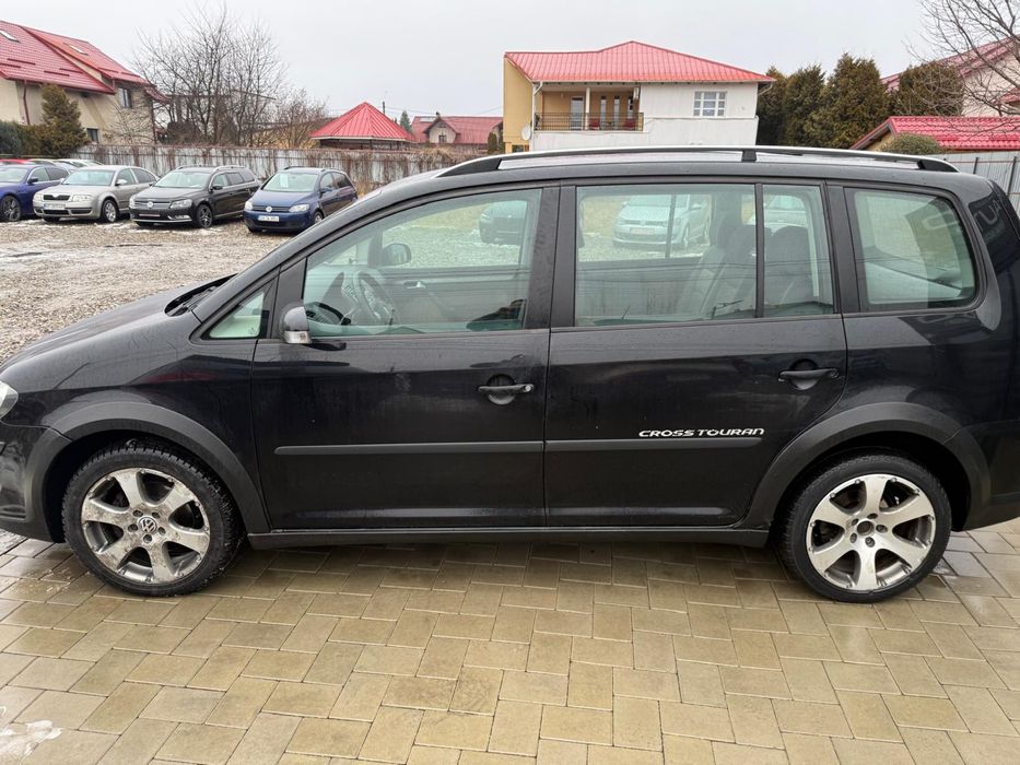 Vw touran cross