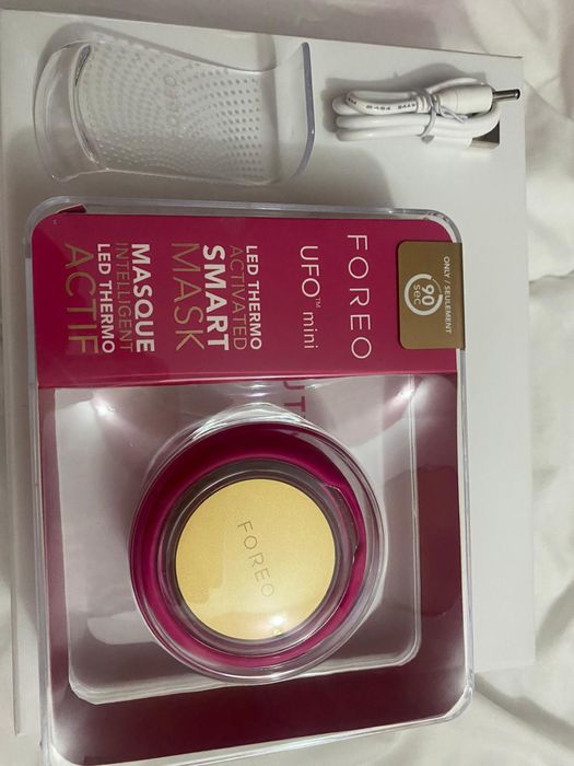Foreo UFO mini fucsia