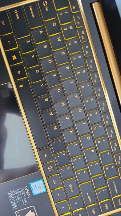 Laptop basm full metal