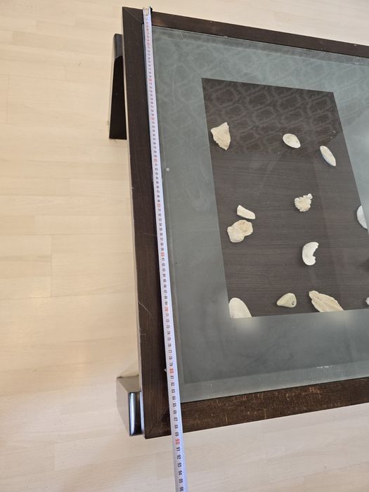 Холна маса от масив и стъкло