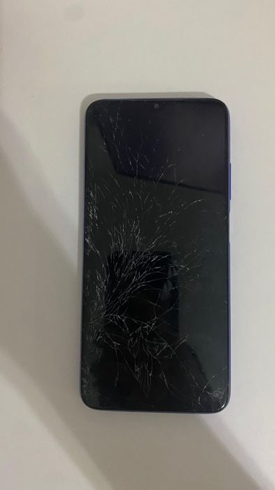 Продам мобильный телефон