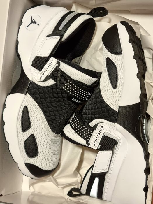 Маратонки Nike Jordan Trunner LX