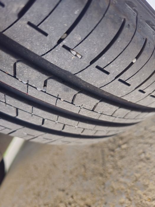 Vand cauciucuri de vara 195/55/16 Bridgestone
