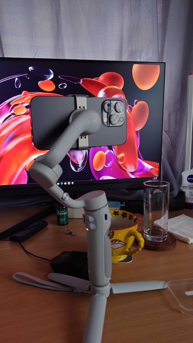 DJI OM5 gimbal за телефон