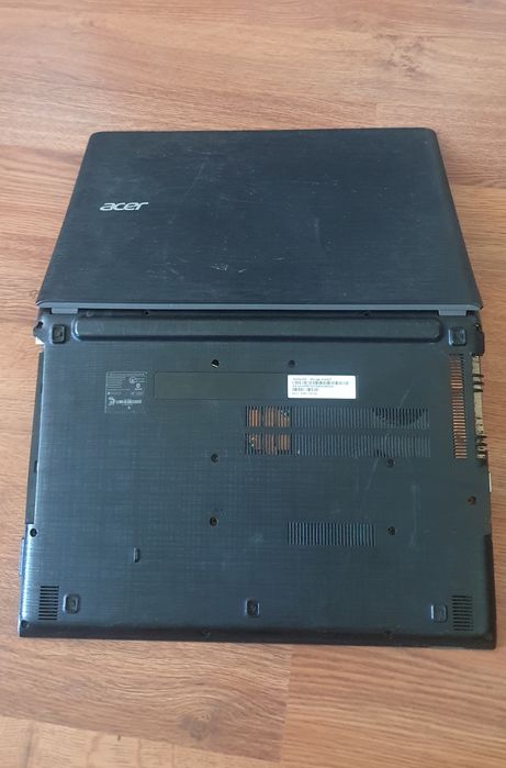 Carcasă, tastatura & placă de bază laptop Acer E5-474G-527K