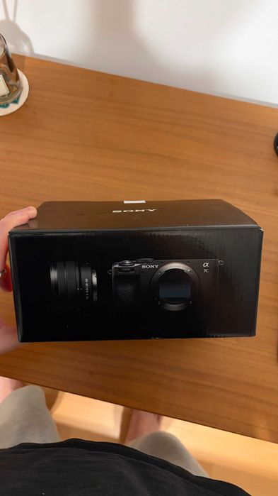 Sony Alpha A7C II  + Obiectiv 28-60mm, Argintiu, Nou Garantie Apr 2027