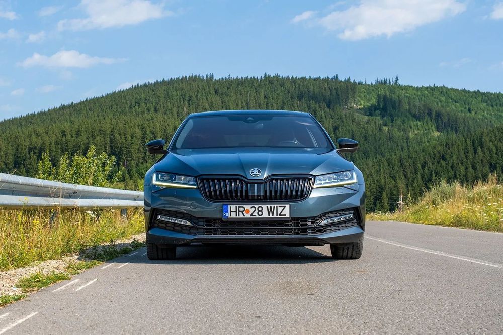 Skoda Superb 2.0 TSI 280 CP