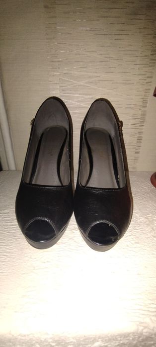 Продам туфли,бассоножки,батильоны