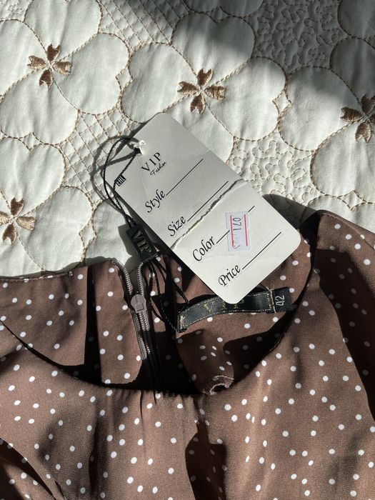 Платье новое 42 размер