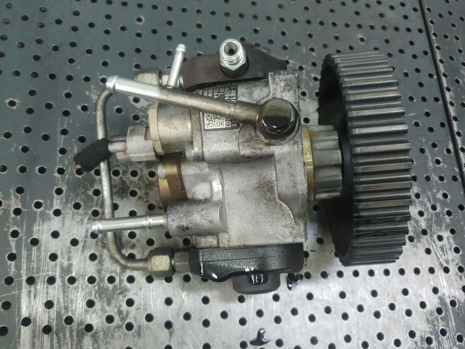 Pompa inalta 1.7 cdti z17dtr opel astra h corsa d meriva a 8-98103028-1 hu294000-0503