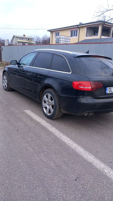 Vând aundi a 4 din 2011