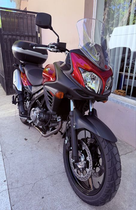 Suzuki V-Strom 650 // 7.500 km - 100% reali // 2015 // Top Case /