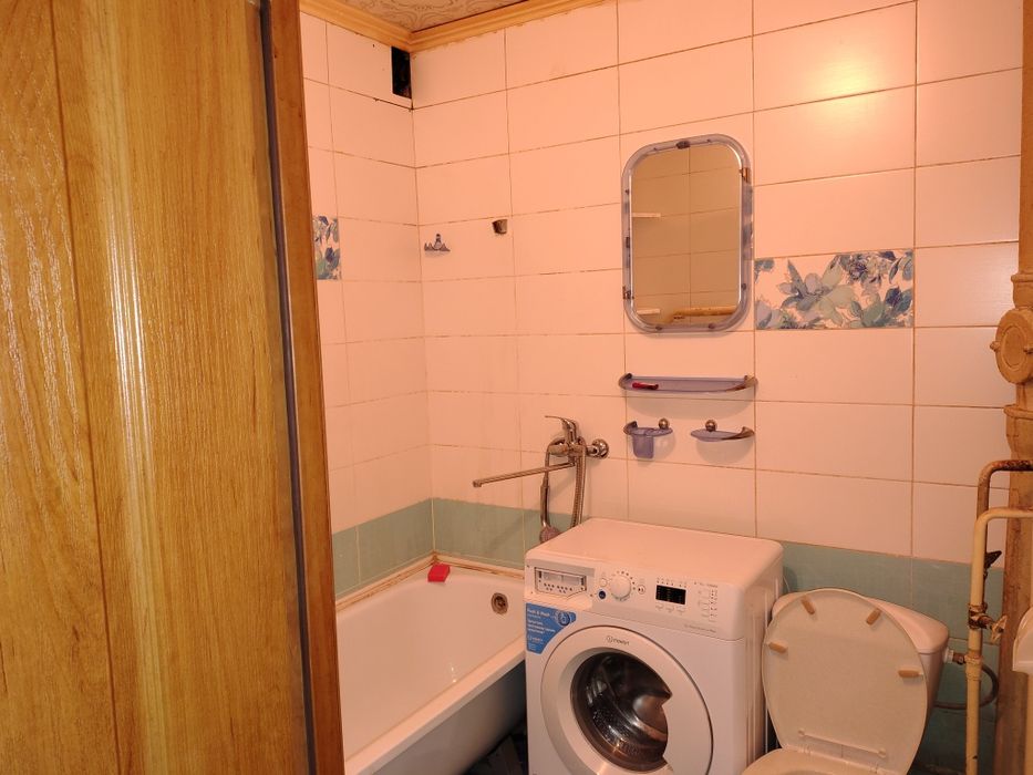 Продам квартиру 1,5.  В общежитии