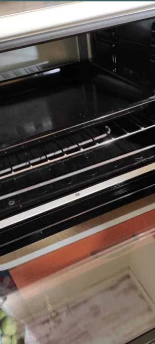 Духовка  электрическая