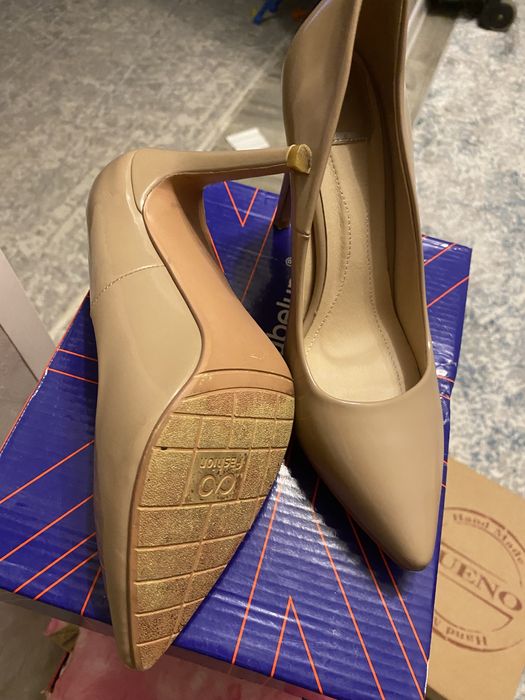 Продам обувь