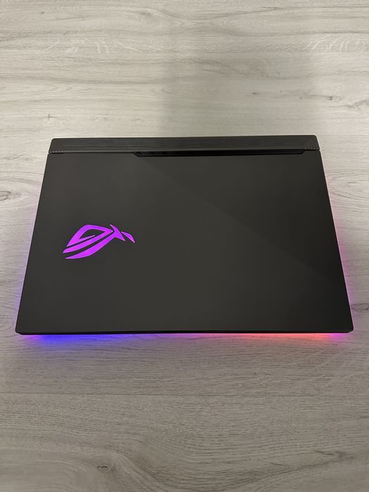 Laptop Gaming ASUS ROG Strix Scar III G731GV - i7-9750H /RTX 2060/17.3