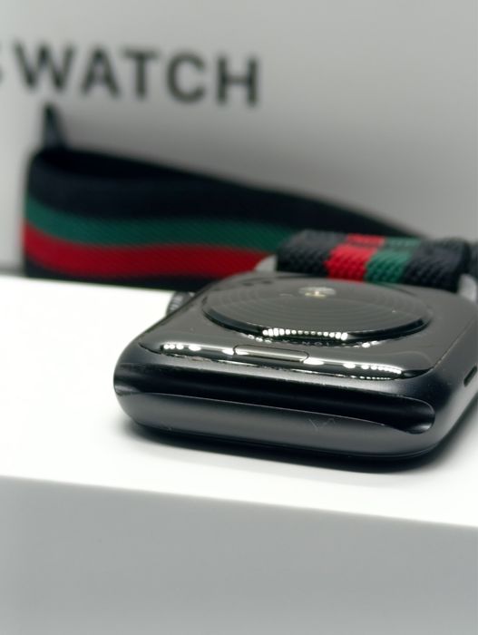 Apple Watch SE - 44mm  Smartwatch + Garantie