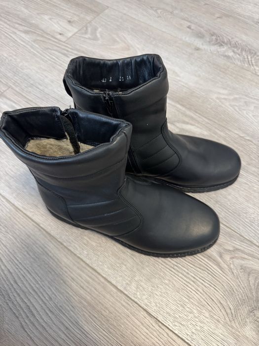 Черни кубинки 43 номер