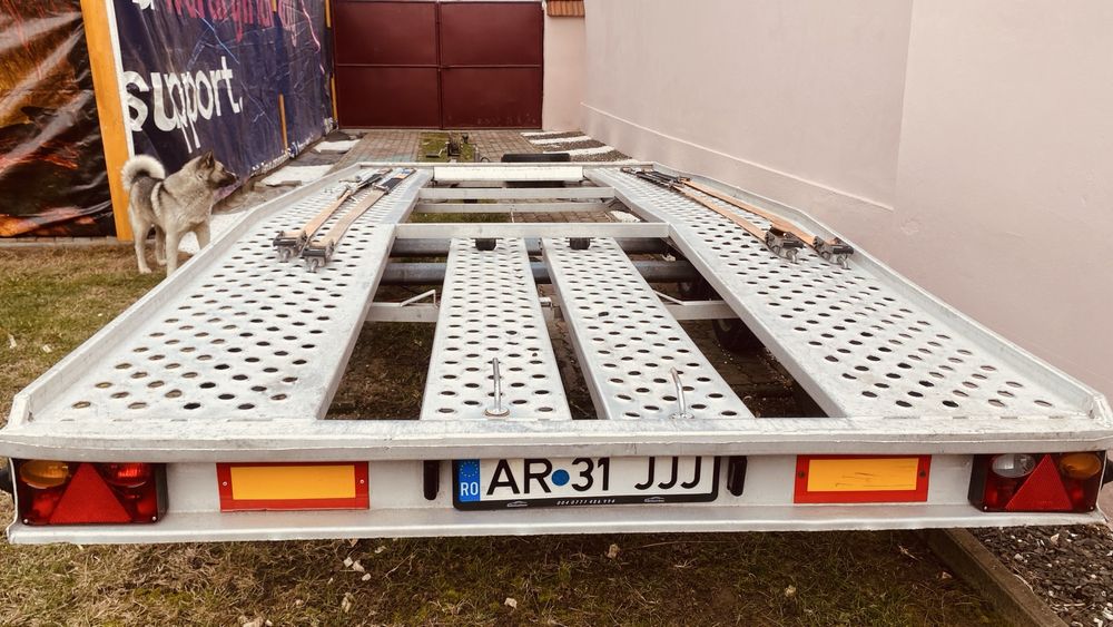 Vand Trailer auto