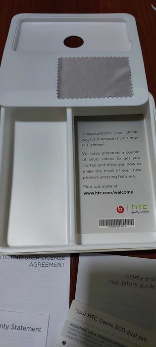 Продается телефон HTC Desire 600 dual sim