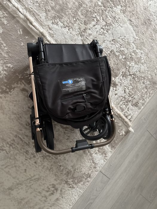 Продам коляску в отличном состоянии