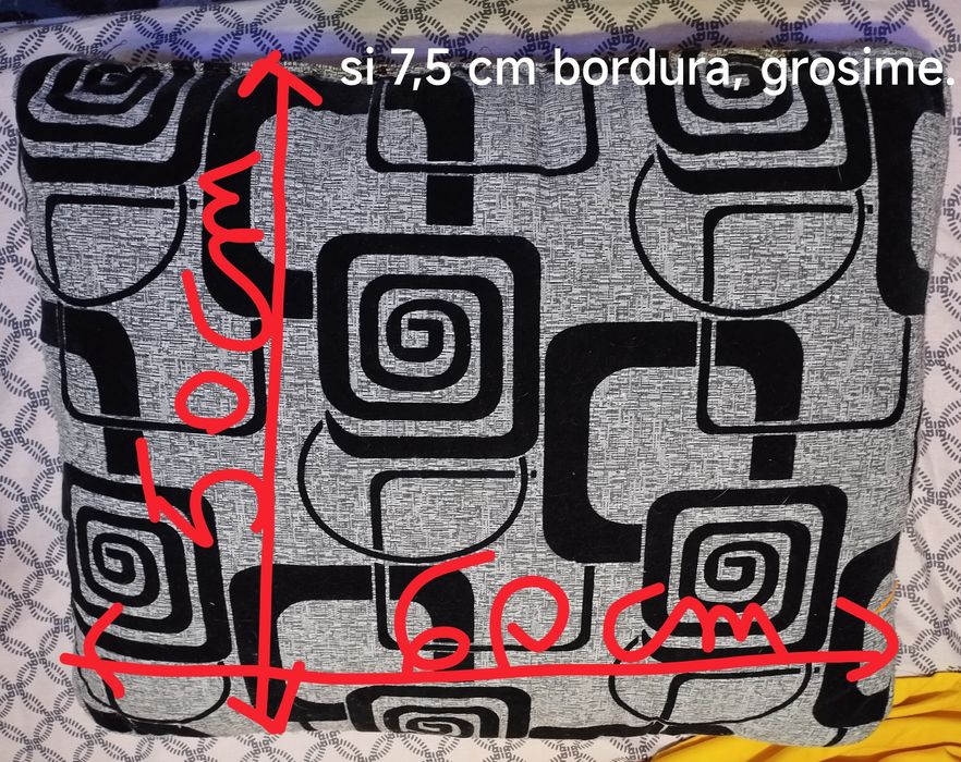 Set 3 perne decorative ptr canapea.