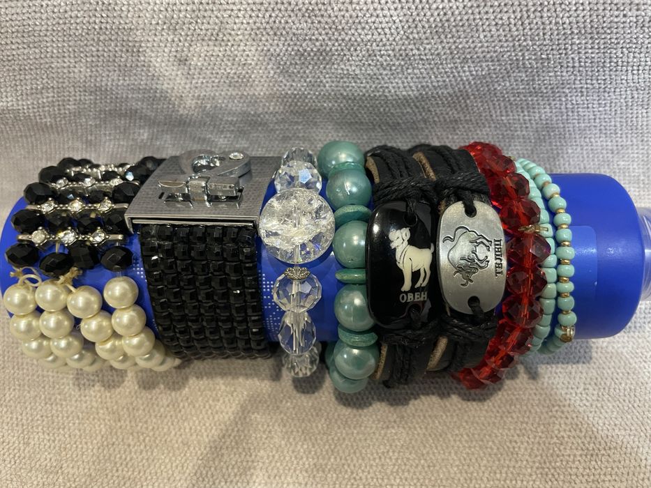 Продам браслеты фото смотрите