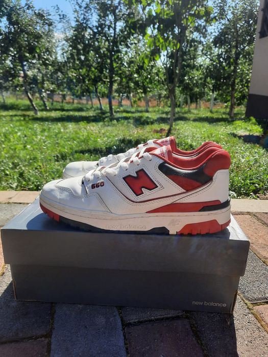 New Balance 550 white red