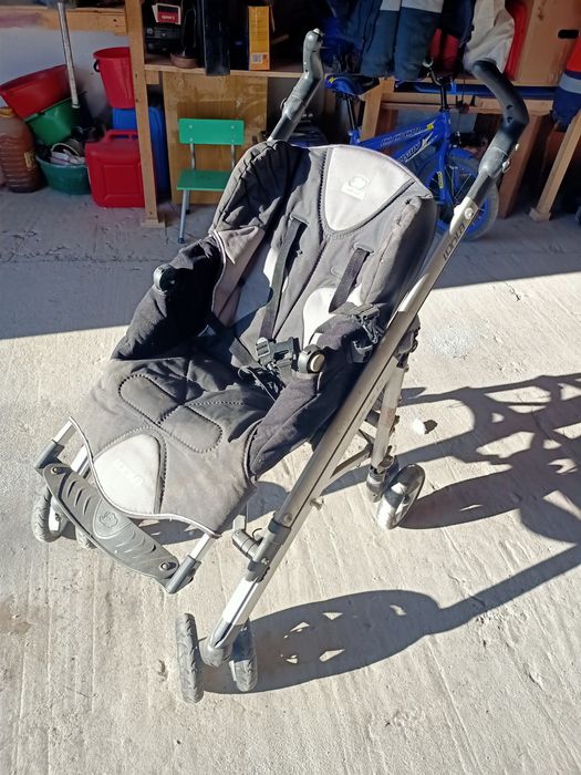 Продам детскую коляску
