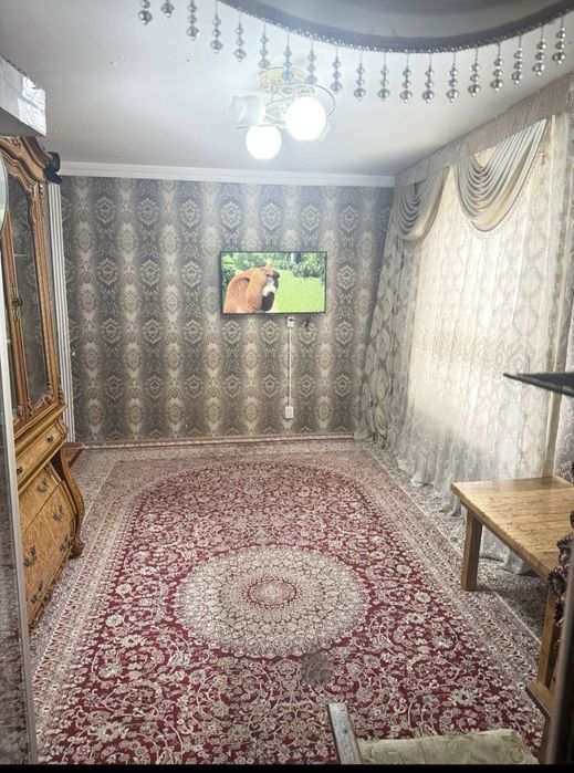 Квартира сотилади