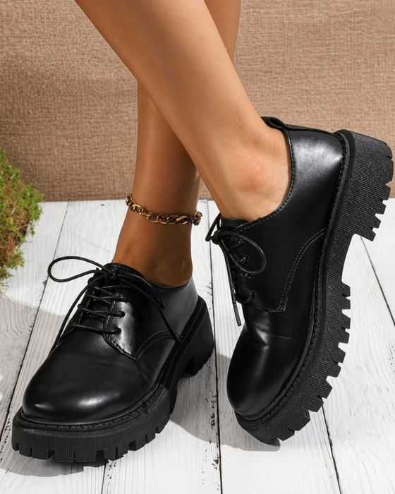 Дамски оксфорд обувки