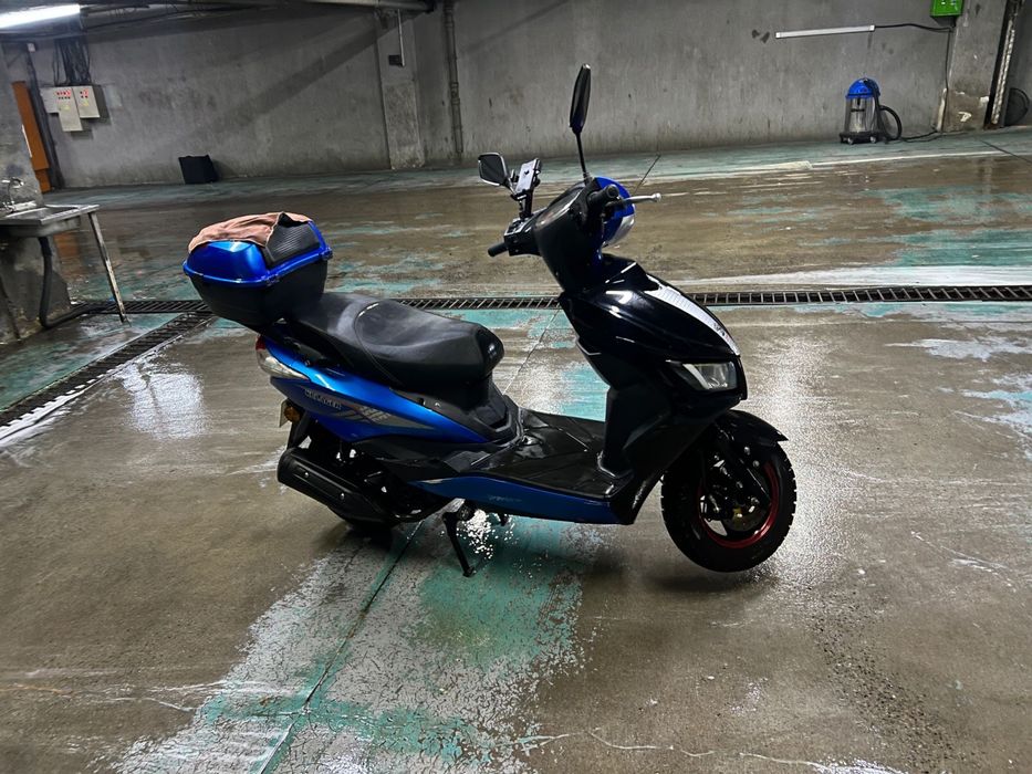 Мопед м8 скутер