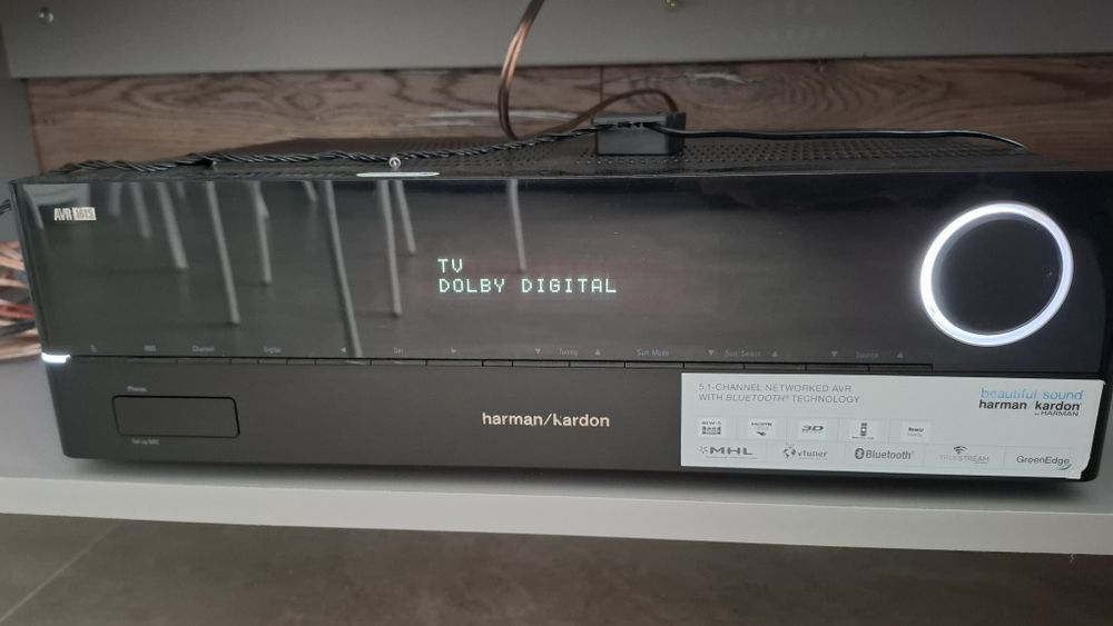 Vând receiver 5.1 Harman/Kardon AVR161S
