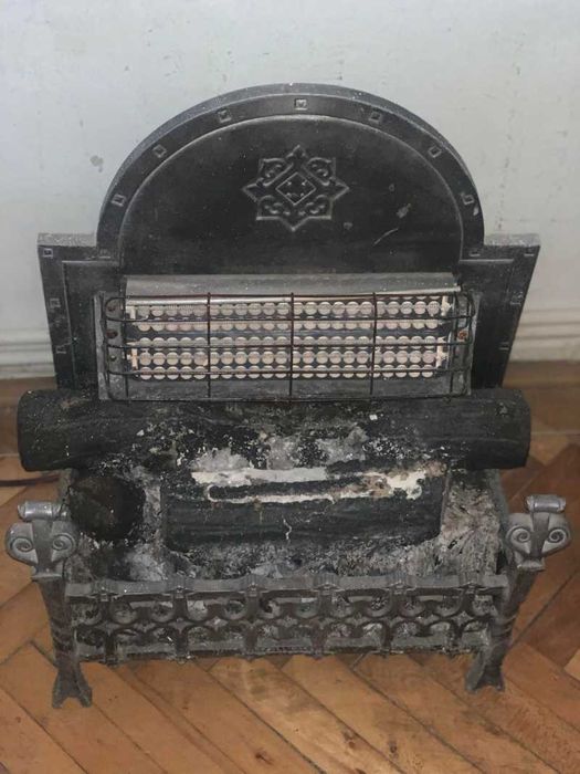 Semineu electric decor