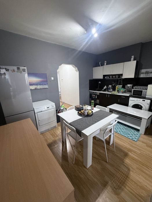 Апартамент в  центъра