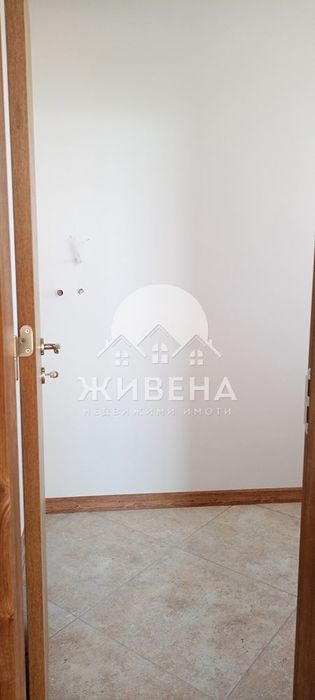 Продава се Тристаен апартамент в Варна, Виница - 133 кв.м за 1855 €/кв.м - Снимка #12